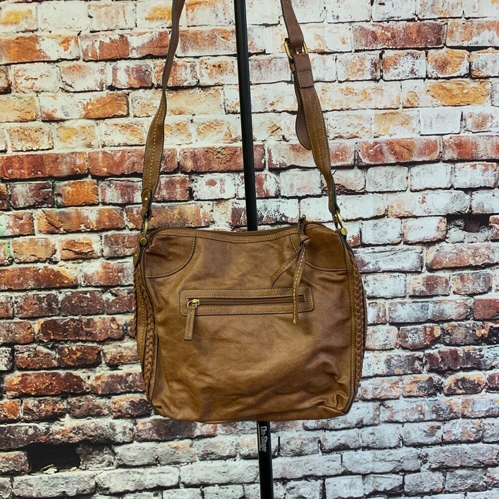 NWOT Chaps Shoulder Handbag - Picture 2 of 3